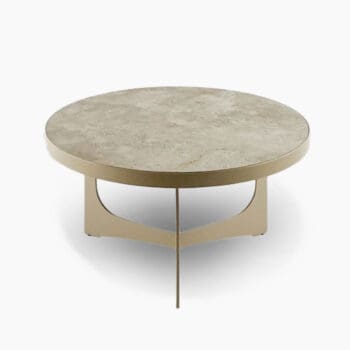 Ronde salontafel bij Houweling Interieur. Design salontafel uitgevoerd met keramiek blad.