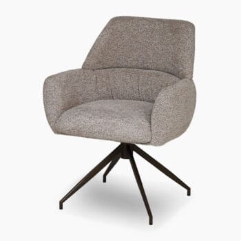 Luxe eetkamerstoelen bij Houweling Interieur. Een eetkamerstoel met armleuning uitgevoerd in bruingrijze stof.